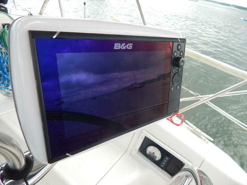 1992 Hunter 33.5