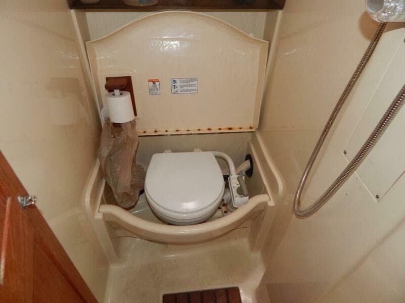 1992 Hunter 33.5