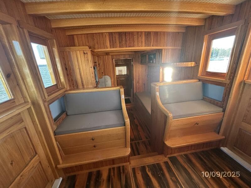 Choptank pilothouse aft