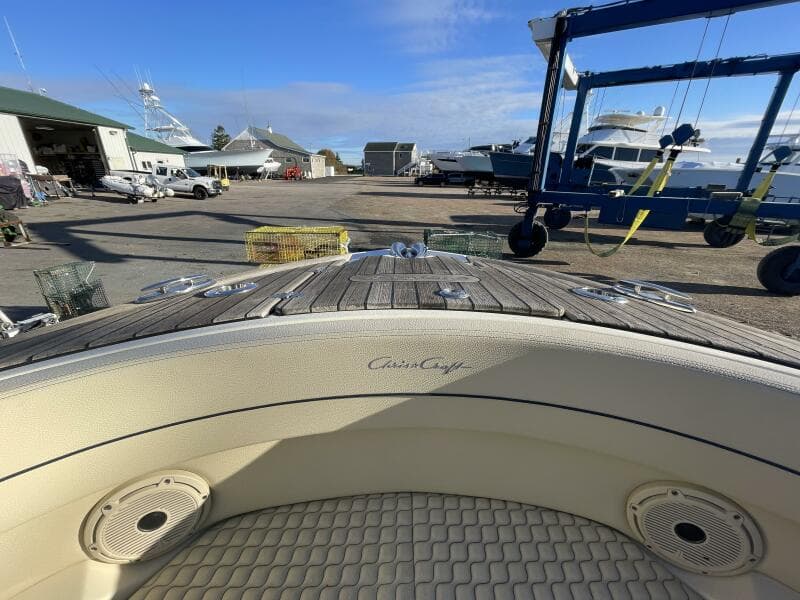 2020 Chris-Craft Launch 28 GT