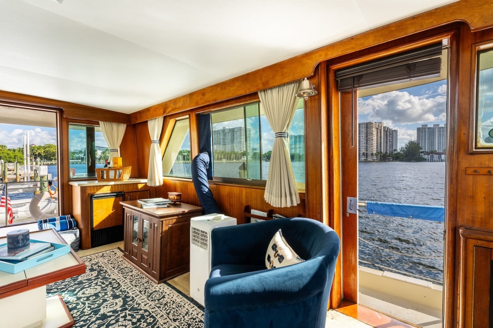 1978 Hatteras 53 Yacht Fisherman