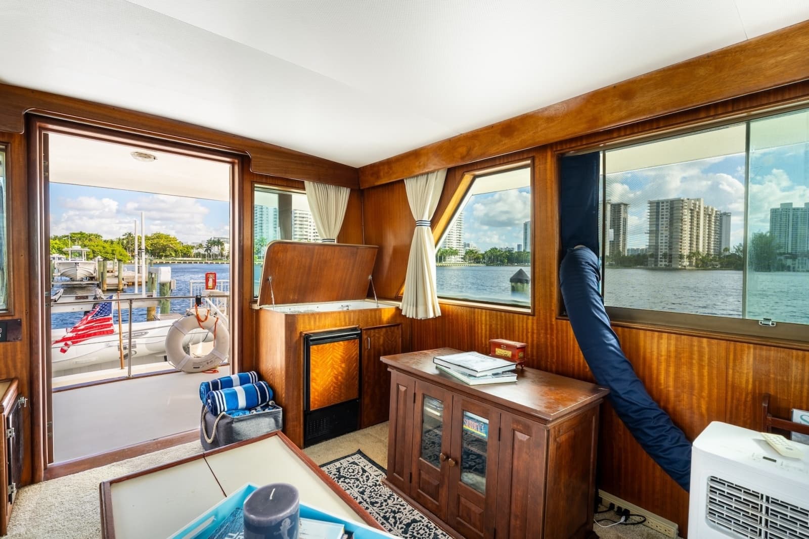 1978 Hatteras 53 Yacht Fisherman