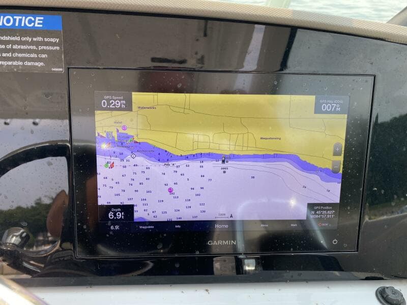 2021 Pursuit 266 Dual Console
