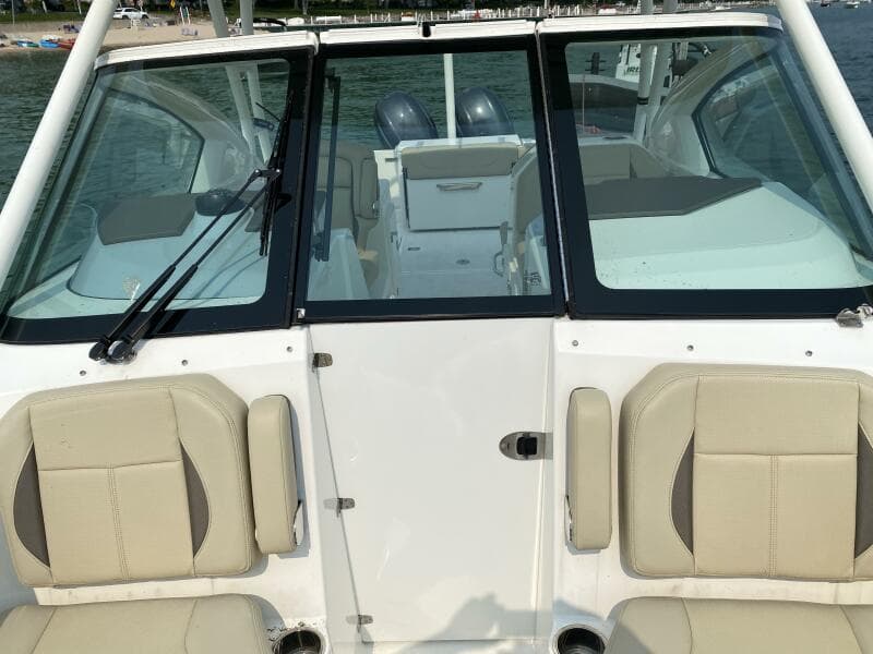2021 Pursuit 266 Dual Console