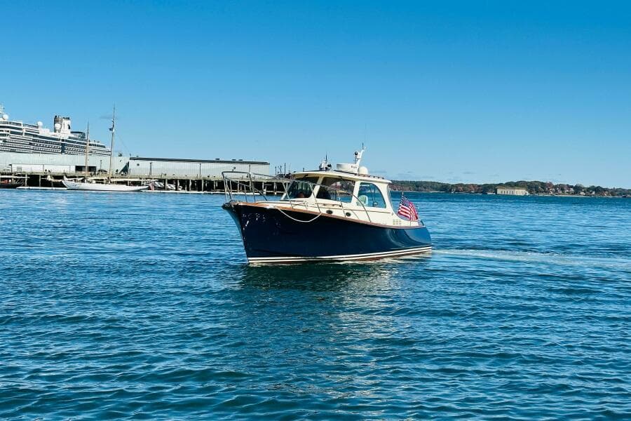 2012 Hinckley Picnic Boat MKIII
