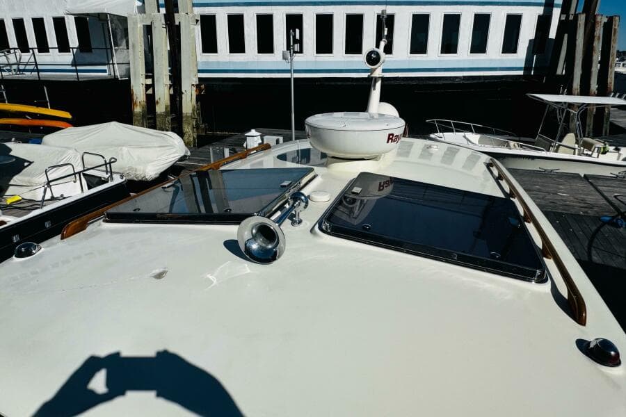 2012 Hinckley Picnic Boat MKIII