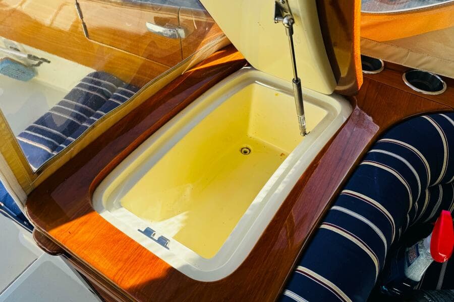 2012 Hinckley Picnic Boat MKIII