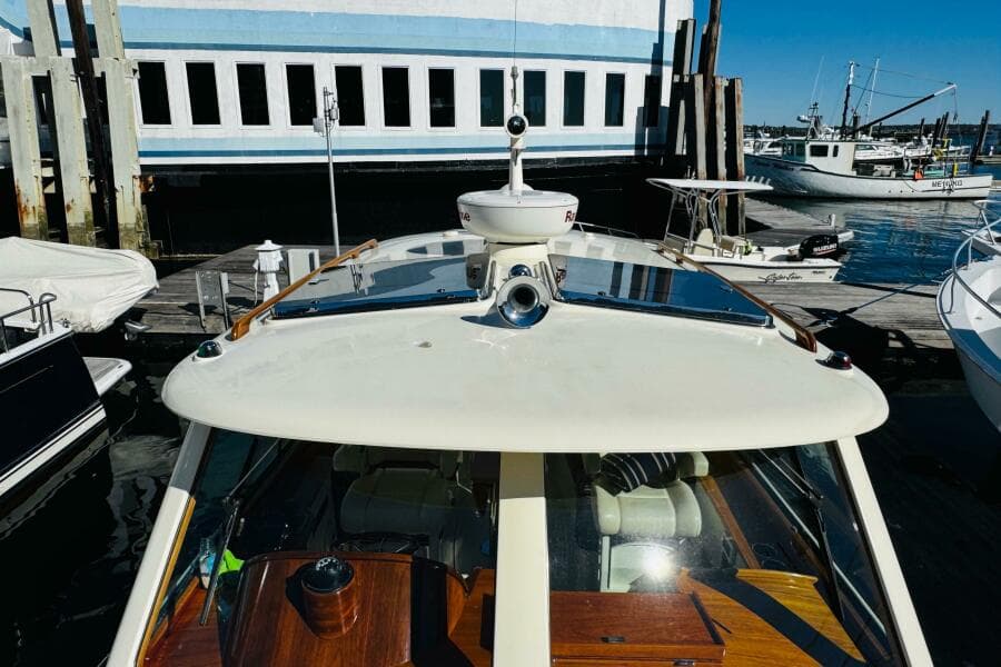 2012 Hinckley Picnic Boat MKIII
