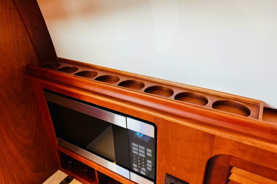 2012 Hinckley Picnic Boat MKIII