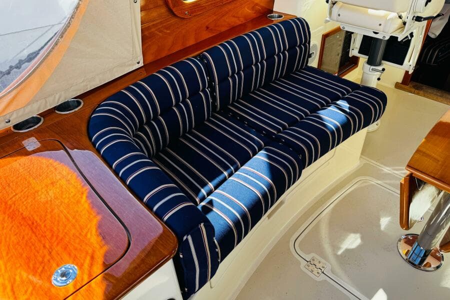 2012 Hinckley Picnic Boat MKIII