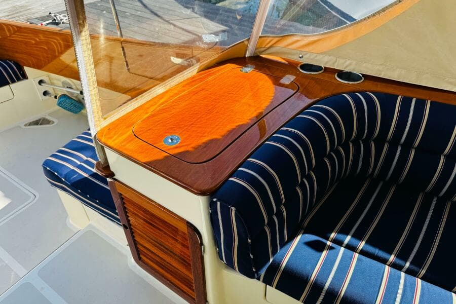 2012 Hinckley Picnic Boat MKIII