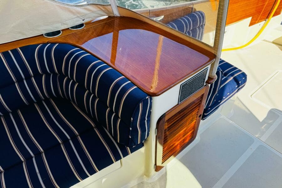 2012 Hinckley Picnic Boat MKIII
