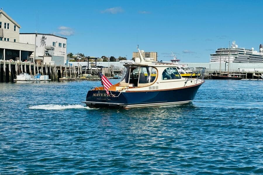 2012 Hinckley Picnic Boat MKIII