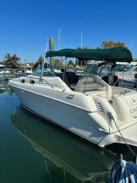2000 Sea Ray 270 Sundancer