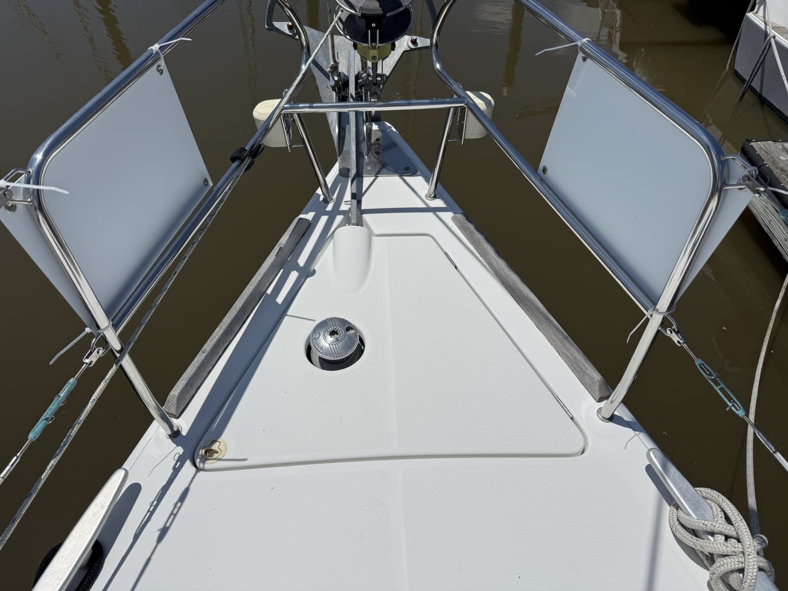Beneteau 43