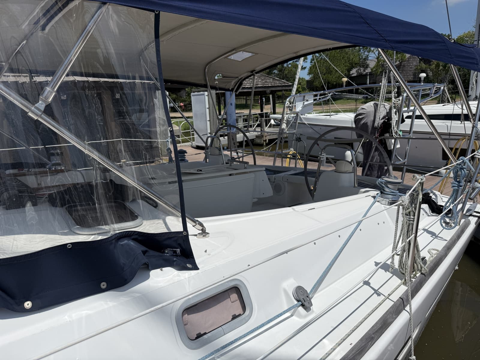 Beneteau 43
