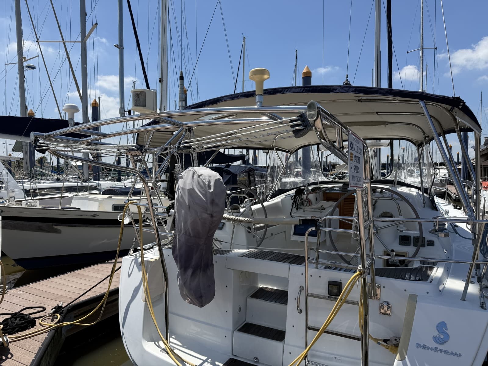 Beneteau 43