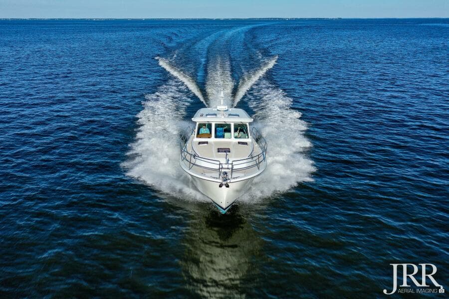 2019 Sabre 38 Salon Express