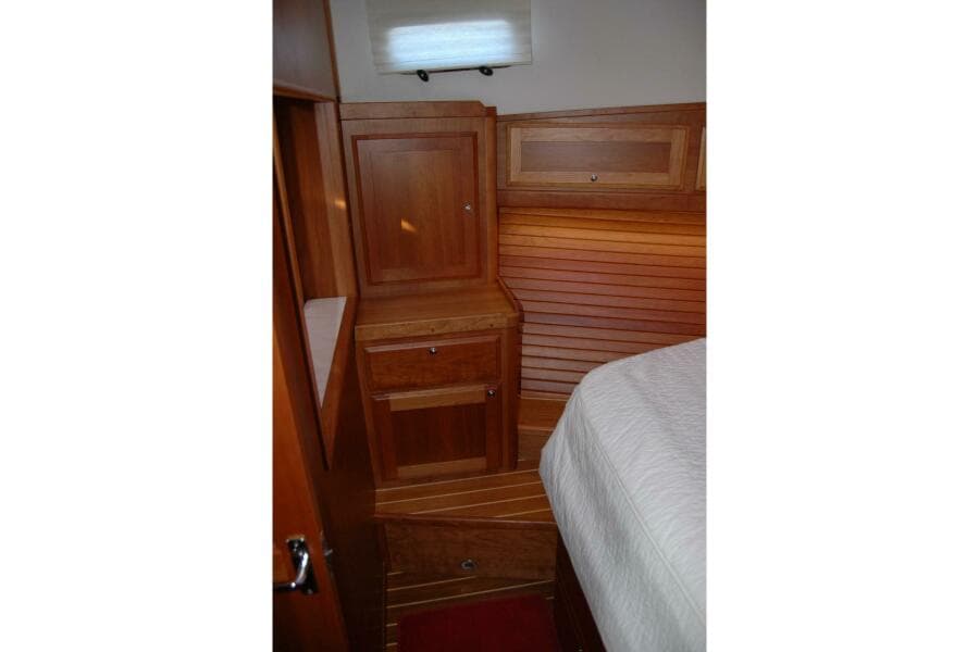 2019 Sabre 38 Salon Express