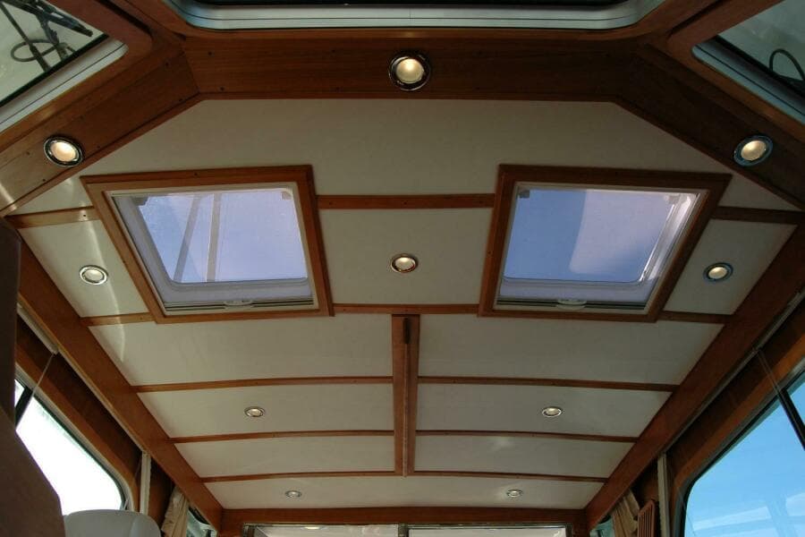 2019 Sabre 38 Salon Express