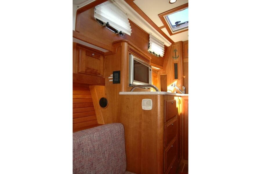 2019 Sabre 38 Salon Express
