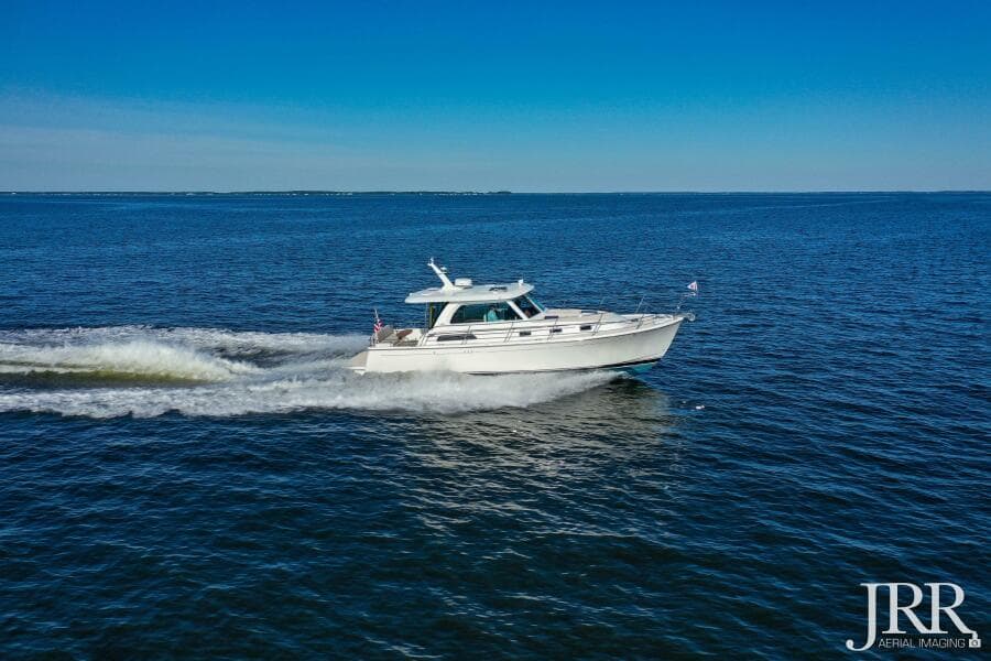 2019 Sabre 38 Salon Express