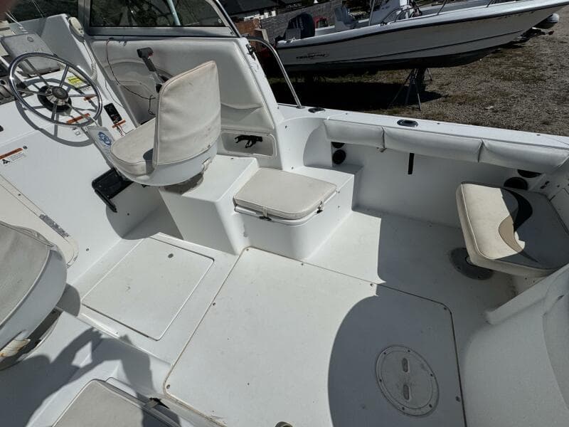 2004 Seaswirl Striper