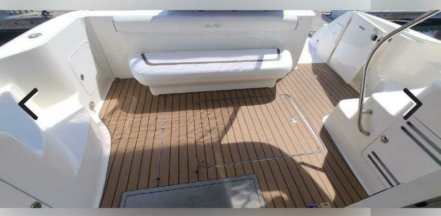 2004 Sea Ray 42 Sedan Bridge