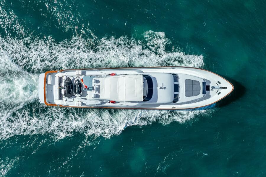 1991 Maiora Raised Pilothouse
