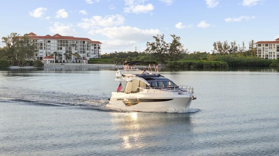 2022 Galeon 470 Sky