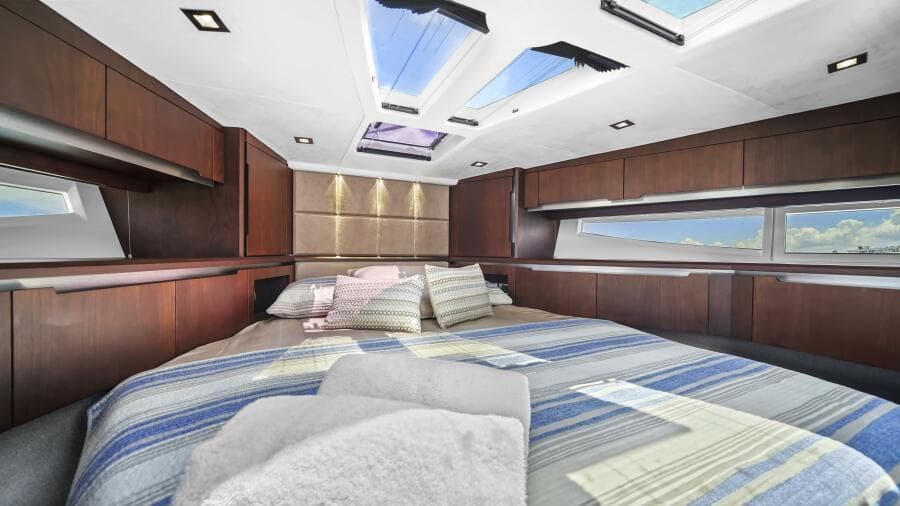 2022 Galeon 470 Sky