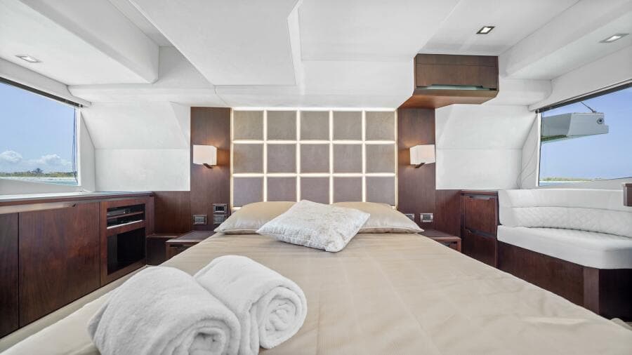 2022 Galeon 470 Sky