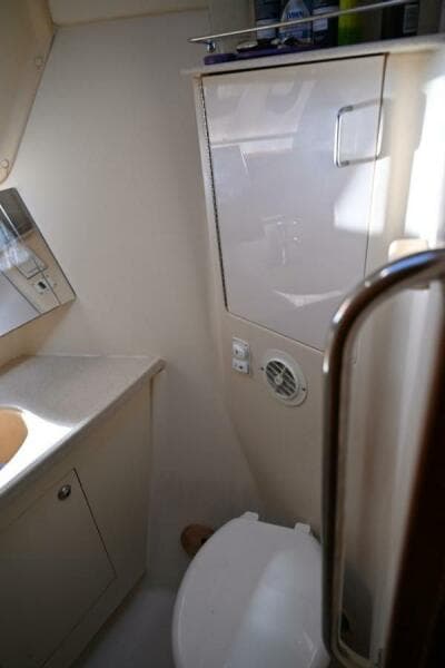 2003 Hunter 456