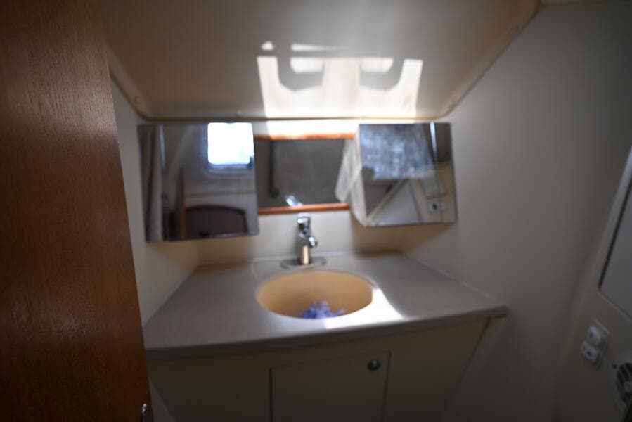 2003 Hunter 456