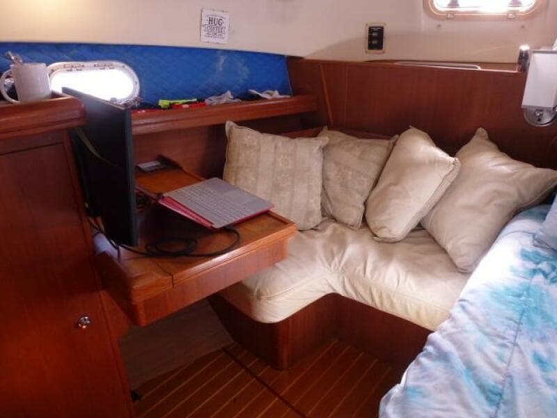 2003 Hunter 456