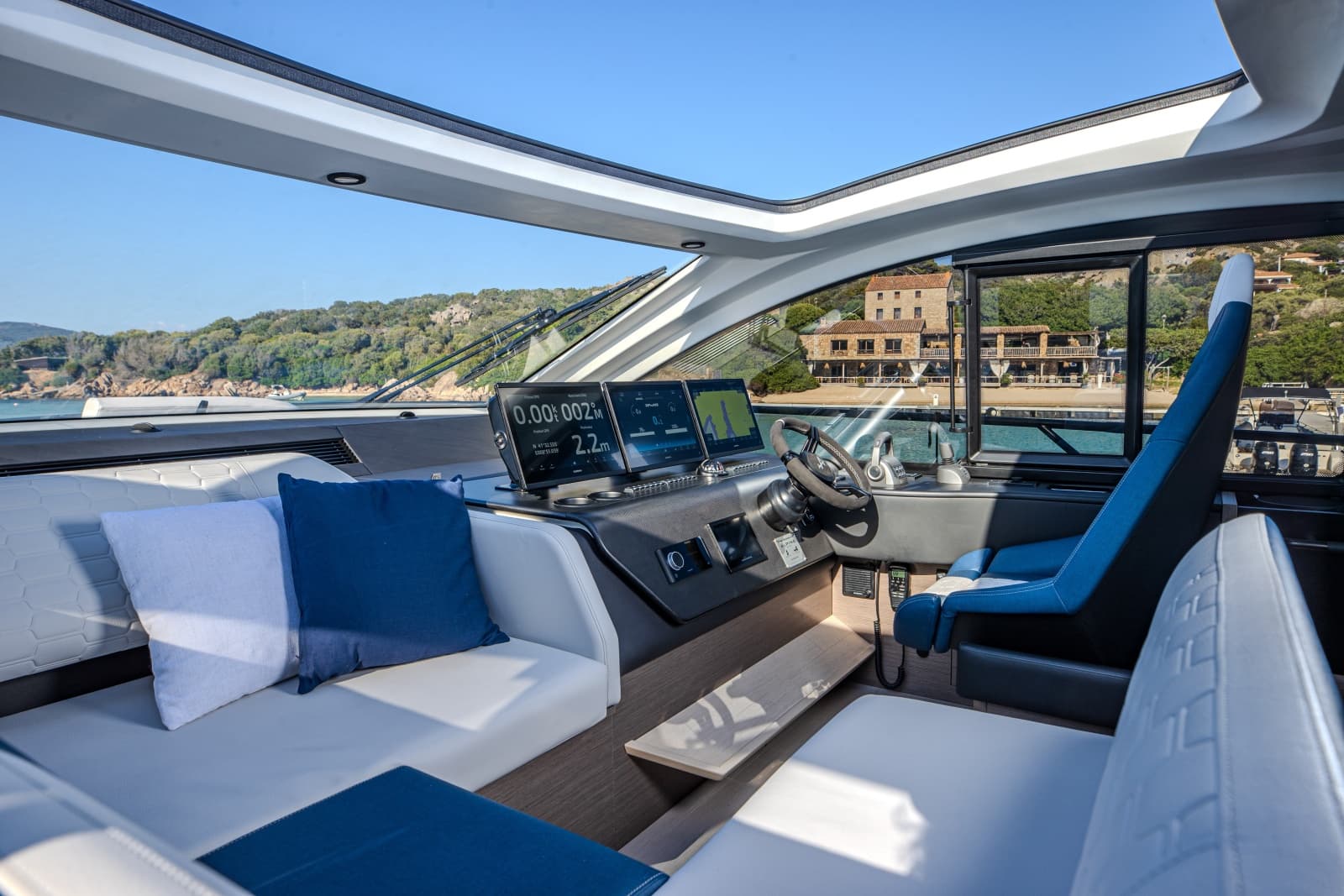 2027 Beneteau Gran Turismo 50