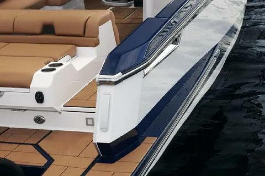 2023 Aviara AV36 OB