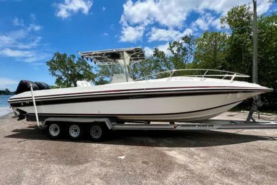 1994 Fountain 31 Center Console