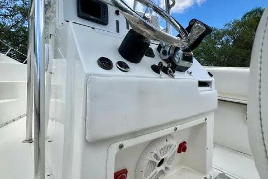 1994 Fountain 31 Center Console