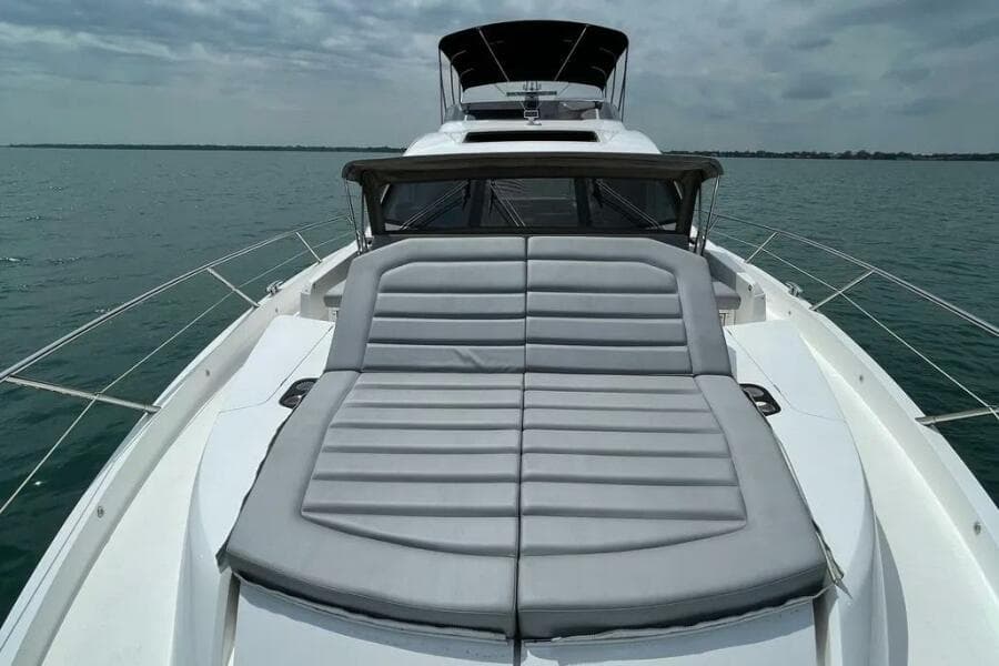2020 Sunseeker 74 Sport Yacht