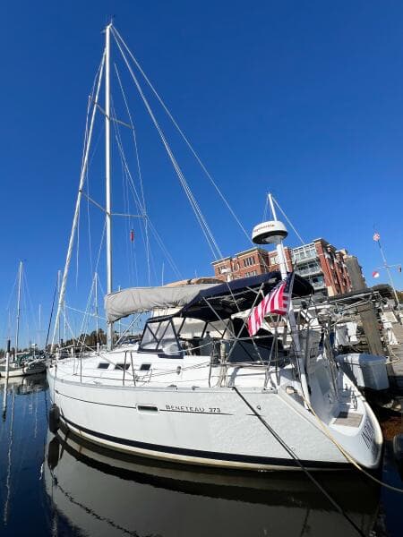 2007 Beneteau 373