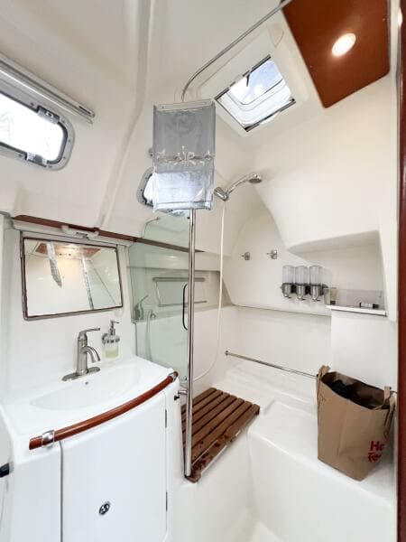 2007 Beneteau 373