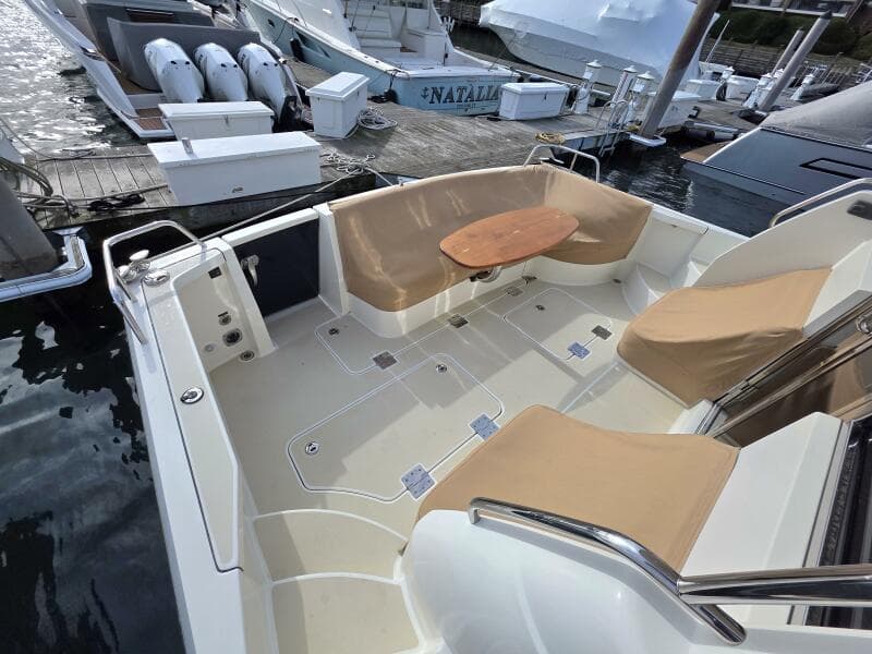 2017 Sabre 42 Salon Express