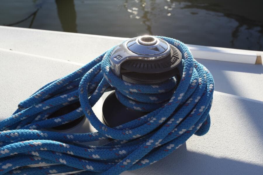 1996 J Boats 120