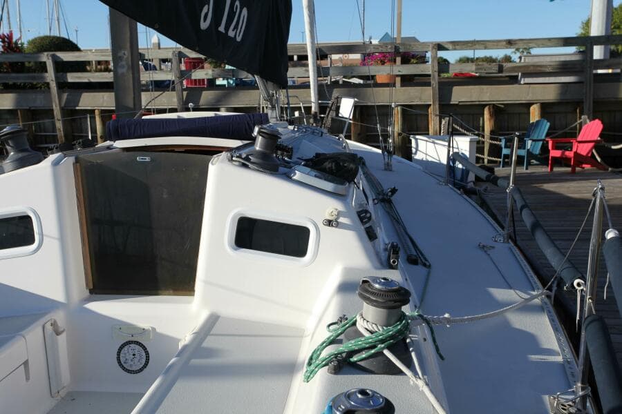 1996 J Boats 120