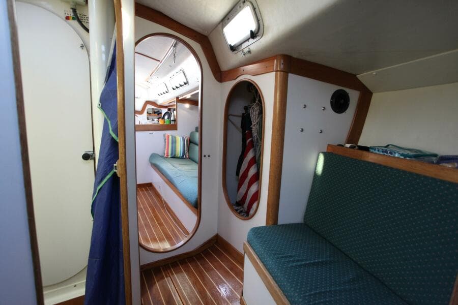 1996 J Boats 120