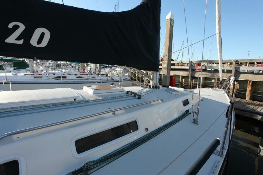 1996 J Boats 120