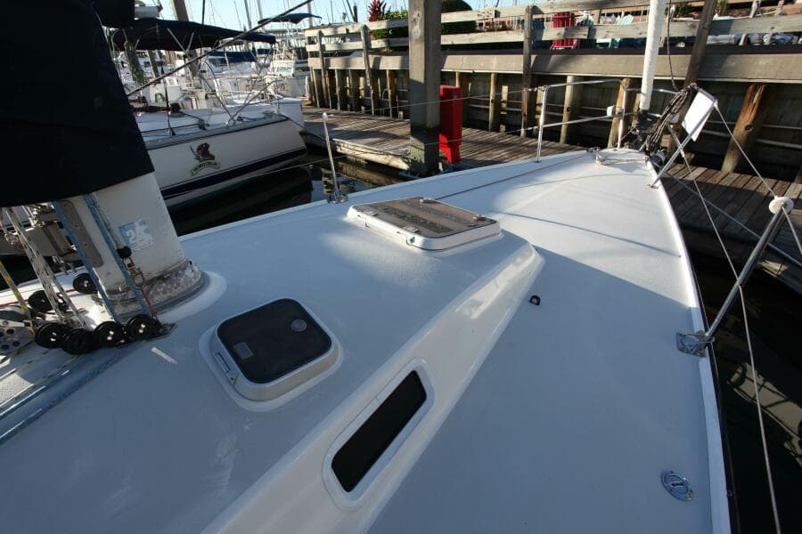 1996 J Boats 120