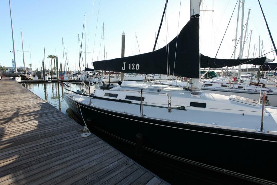 1996 J Boats 120