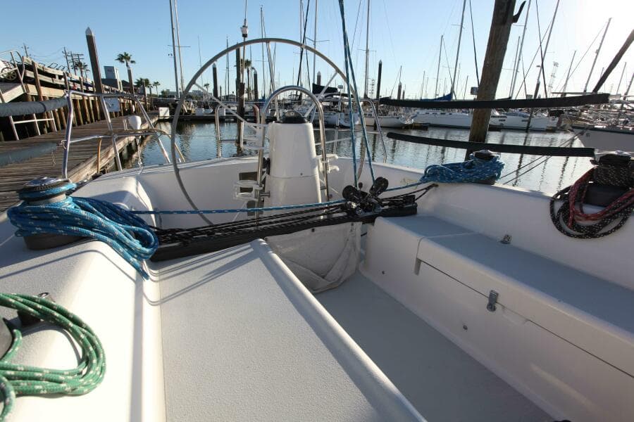 1996 J Boats 120